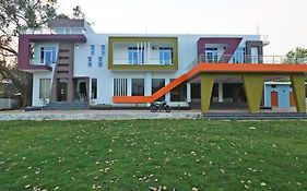 Hotel O Shri Shyam Lawn & Resort